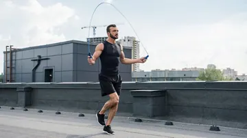 Comment maigrir en faisant de la corde à sauter